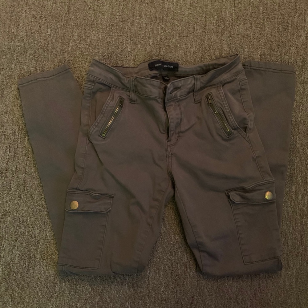 Skinny cargo pants